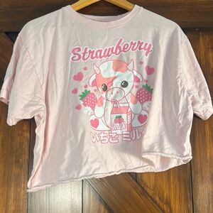 Hot Topic‎ Pink Strawberry Milk Loose Cropped T-Shirt Women’s Long